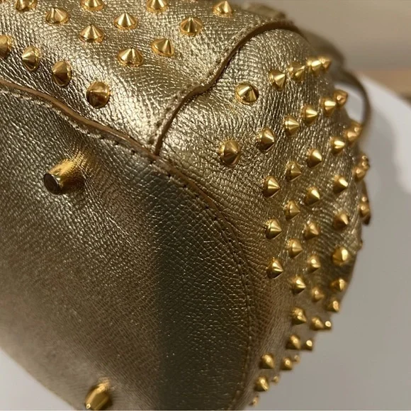 Burberry Gold Studded Blaze Handle Bag Handbag with Strap - Picture 13 of 16